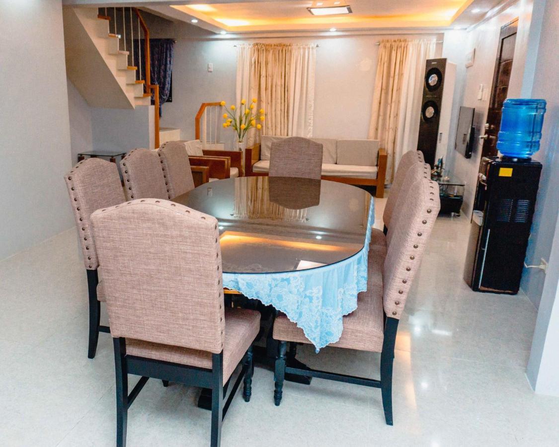 Two Story 87 Sqm Fully Air-Conditioned House In Babag 2, 麦克坦 外观 照片