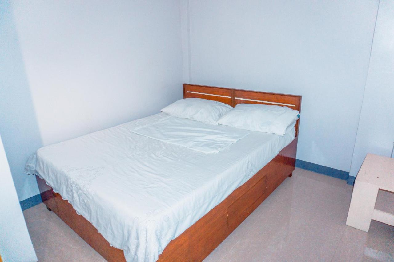 Two Story 87 Sqm Fully Air-Conditioned House In Babag 2, 麦克坦 外观 照片